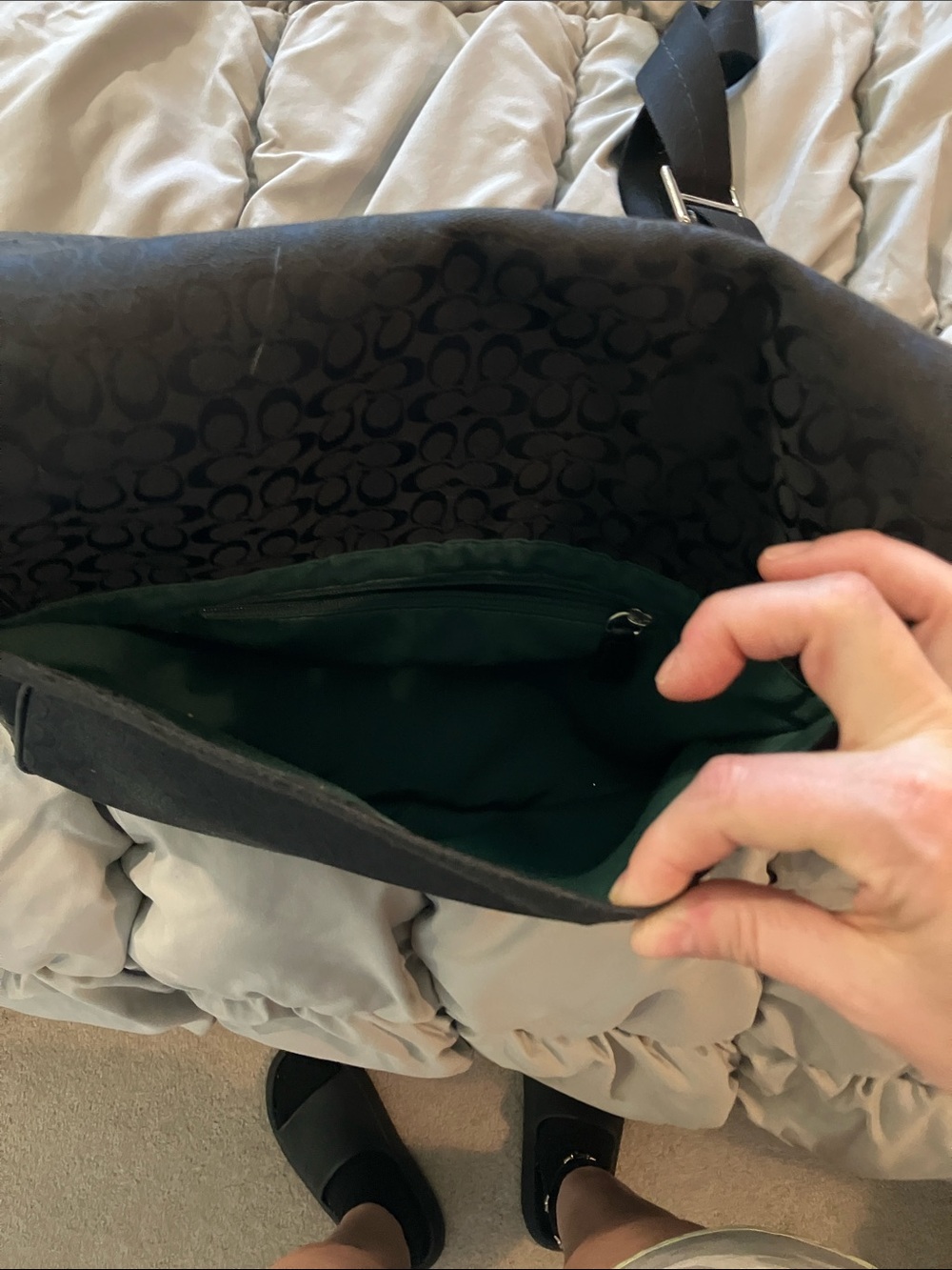 Coach Black Signature Messenger Crossbody Bag - Picture 11 of 13